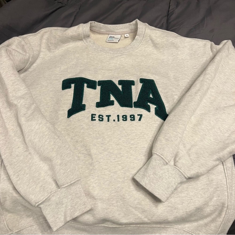 ARITZIA SWEATSHIRT